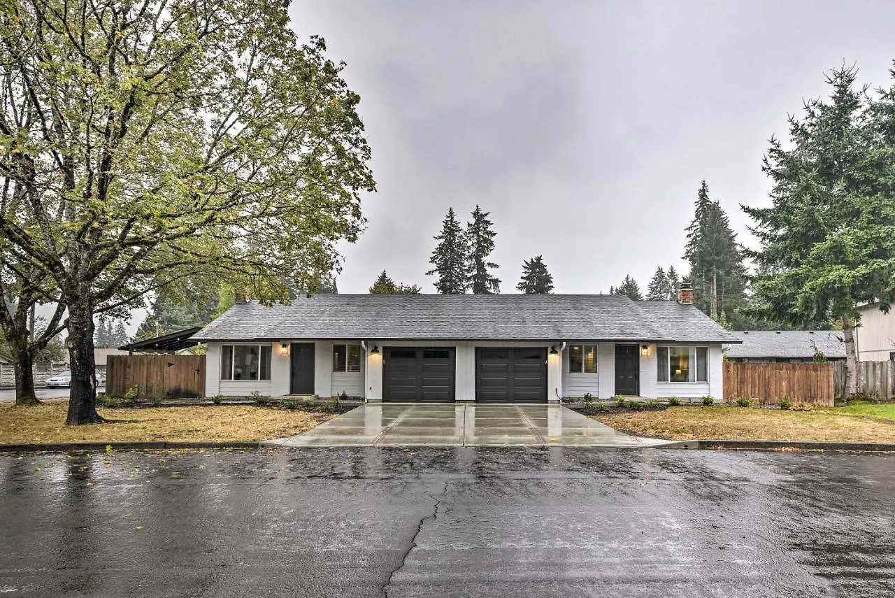 Tatil Evi Lovely Vancouver Retreat With Home Gym! ABD
