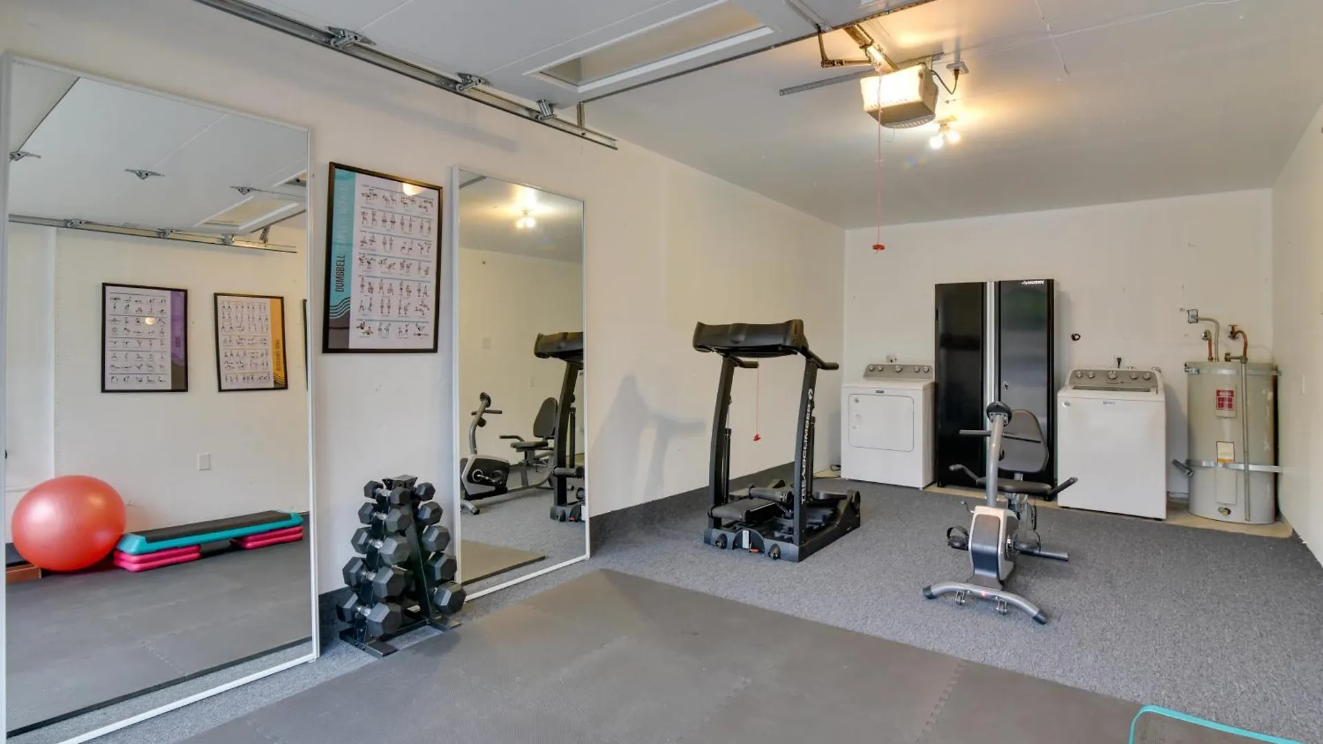 Holiday home Lovely Vancouver Retreat With Home Gym! United States