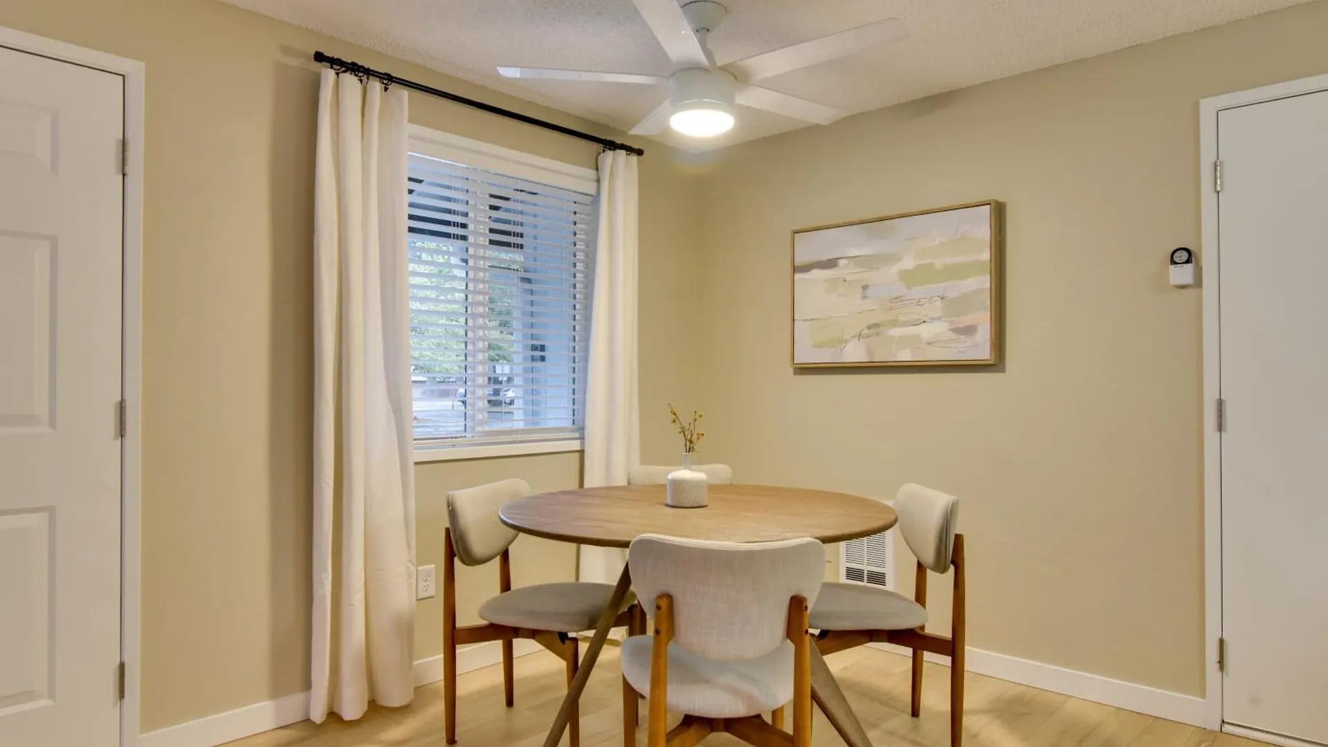 Tatil Evi Lovely Vancouver Retreat With Home Gym!